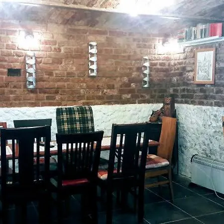Апартаменты Atrium 22